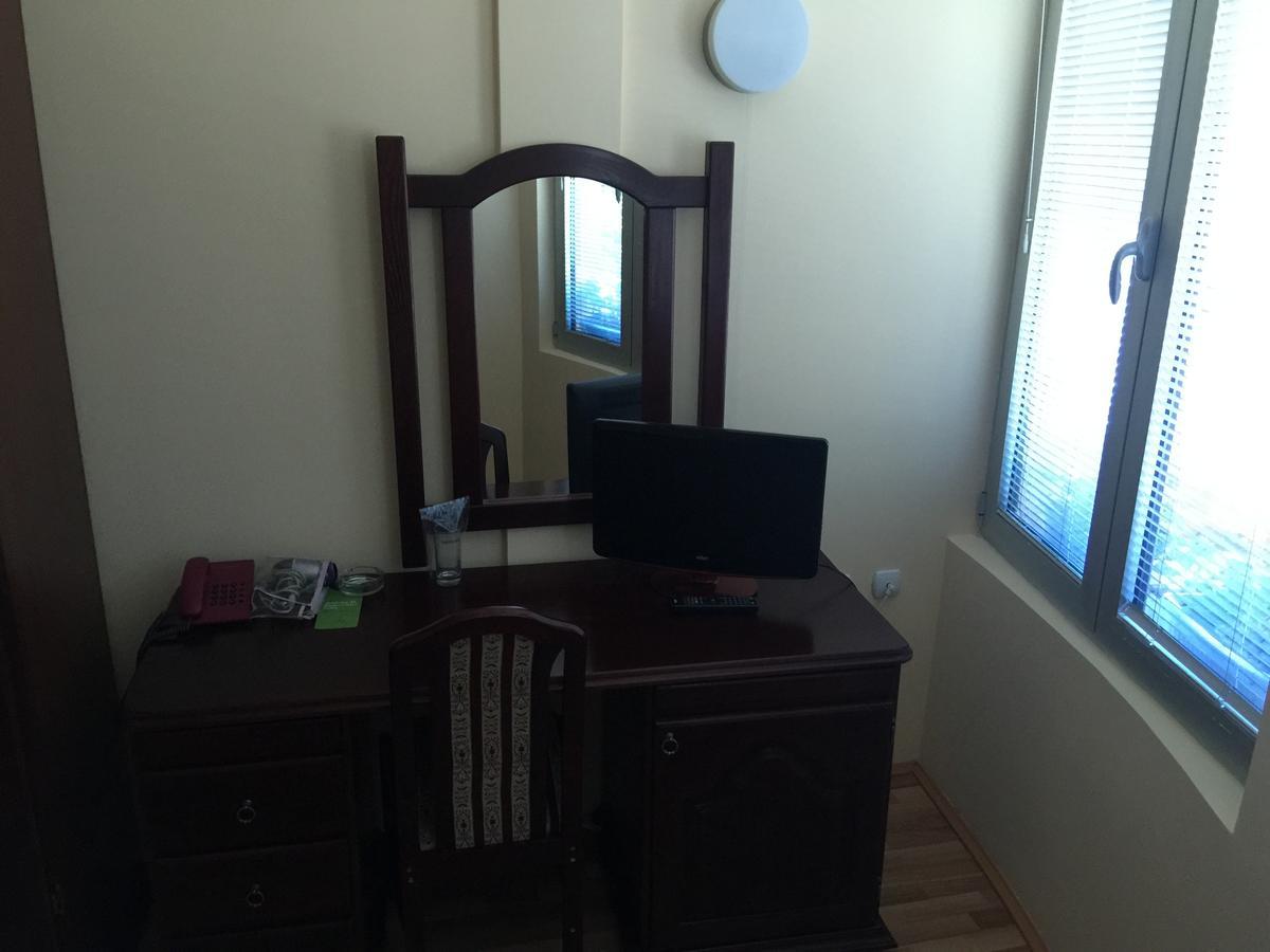 Bed & Breakfast Karavan Raska Luaran gambar